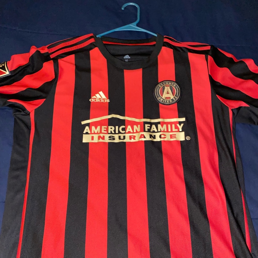 Atl Utd jersey new without tags size XL!
